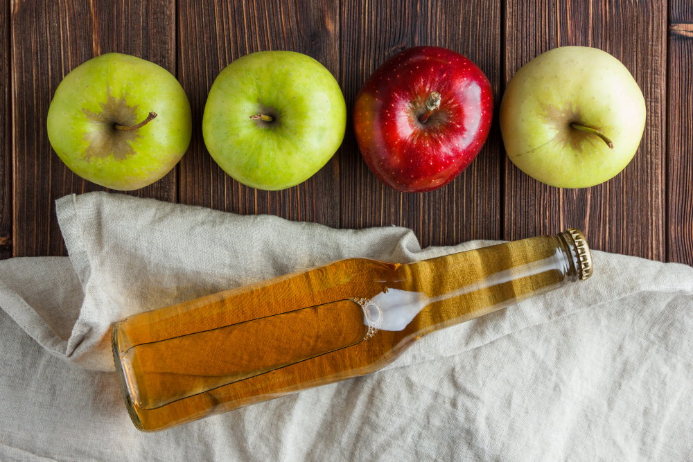 Does Apple Cider Vinegar Actually Live Up To The Hype?