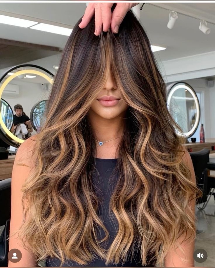 Diferencias entre Balayage, Babylights y Ombré: la guía definitiva de coloración capilar