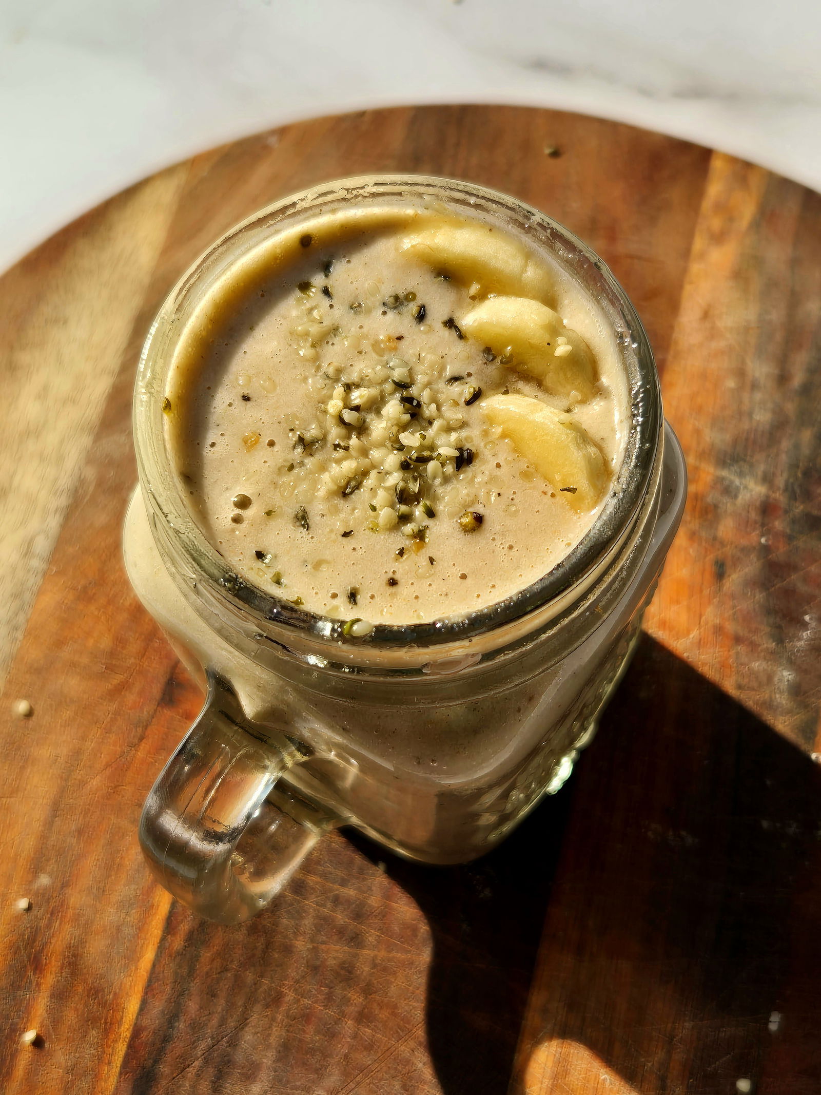 Bananenshake met bloemkool en hennepzaad